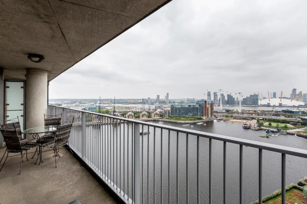 Excel Dock Apartments Londra Dış mekan fotoğraf